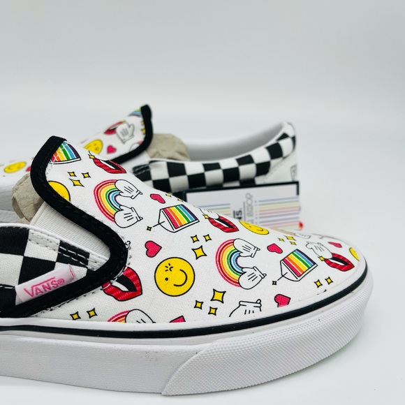 Classic Slip-On Vans - Picture 4 of 12